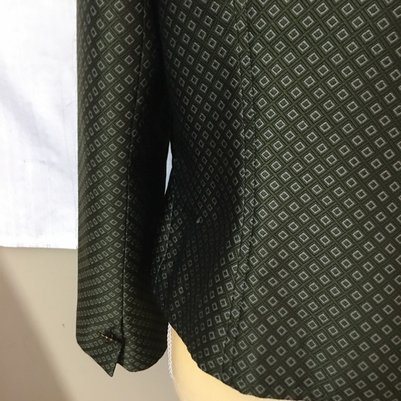 Dana Buchman Blazer Size 12P - Picture 7 of 10